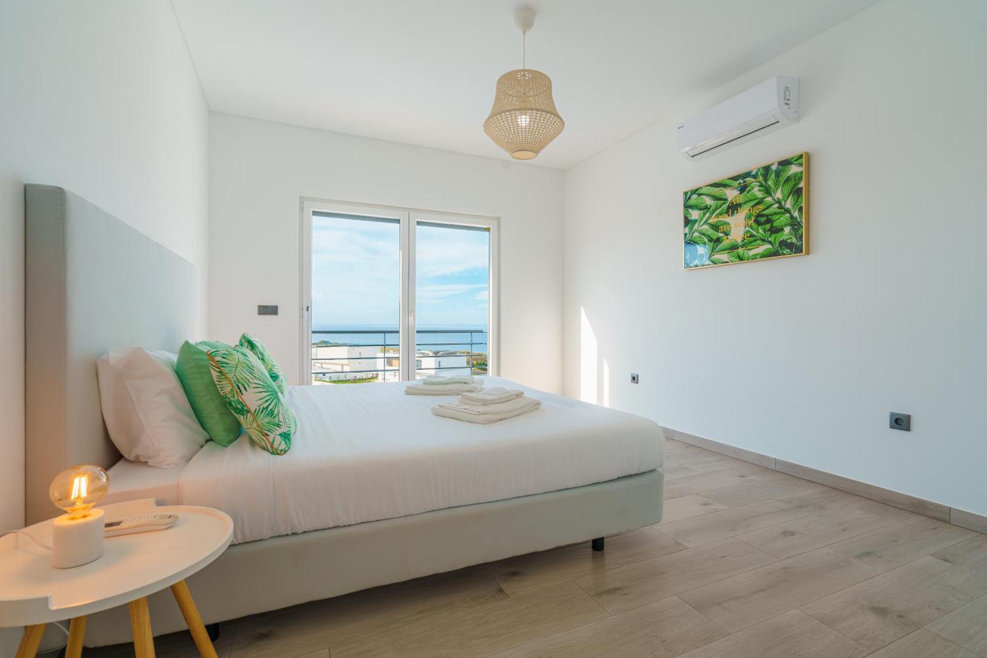 Silver Villa With Ocean View Lourinha  Exterior photo